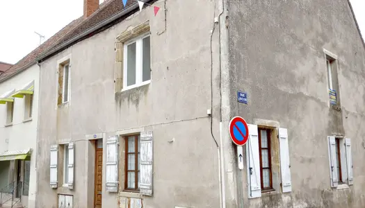 Vente Maison 171 m² à Arnay-le-Duc 130 000 €