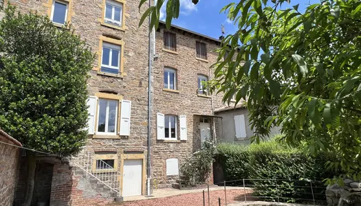 Vente Maison 181 m² à Bourg-de-Thizy 195 000 €