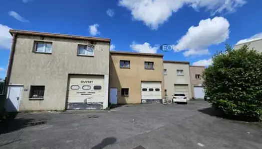 A VENDRE - Local d'activité de 320 m² à CROSNE (91) 