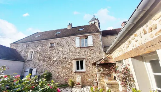 Coeur du centre-ville - Maison de caractère en Pierre - Gara 