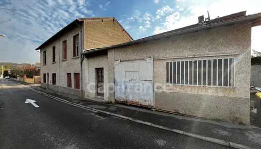 Dpt Isère (38), à vendre SALAISE SUR SANNE maison P6 de 134 m²