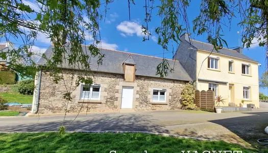 Dpt Morbihan (56), à vendre NOYAL PONTIVY maison P5 de 157 m² - Terrain de 5 735,00 m²