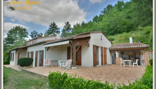 Dpt Lot et Garonne (47), à vendre proche de AGEN maison P6 de 150  m² - Garage 40 M2- Terrain de 8 