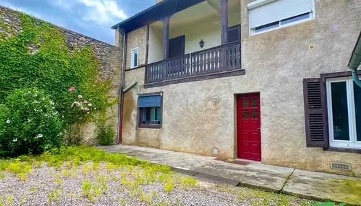 Dpt Hautes Pyrénées (65), à vendre CAMPAN immeuble
