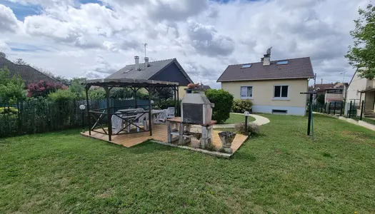 Maison de 182m² utile sur un terrain de 750m² 