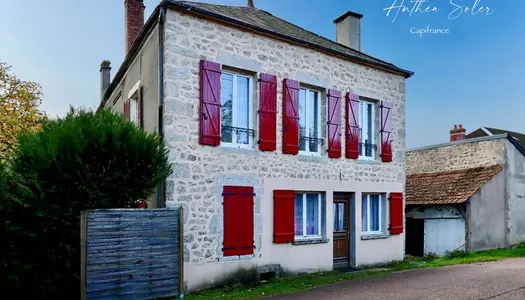 Maison 8 pièces sur Lormes avec terrain boisé 