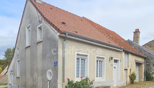 Dpt Haute Marne (52), à vendre proche de ARC EN BARROIS maison P3 de 97 m² - Terrain de 290 