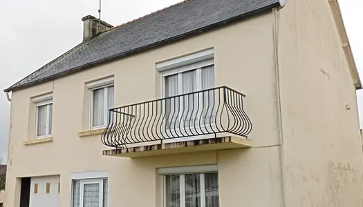 Dpt Finistère (29), à vendre ROSPORDEN - maison P5 de 105m² -Terrain de 646-