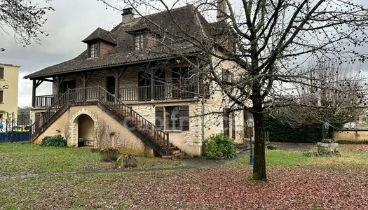 Dpt Dordogne (24), à vendre EXCIDEUIL maison P9 de 313,24 m² - Terrain de 1 692,00 m² - Plain 