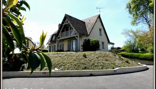 A vendre cette grande maison lumineuse à 76460 St Valéry en Caux 