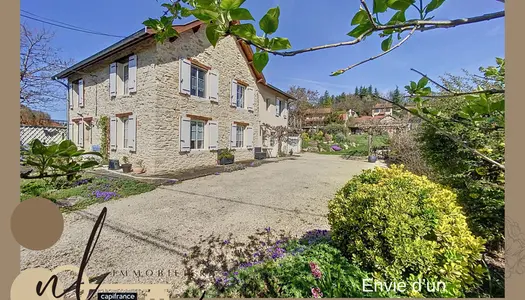 Dpt Isère (38), Proche CREMIEU à vendre Charmante maison en pierre, P6 de 196 m² - Terrain de 1 