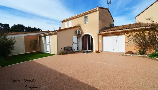 Dpt Bouches du Rhône (13), à vendre SAINT CHAMAS maison P4 de 90 m² - Terrain de 358,00 m² 