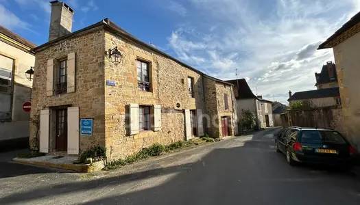 Dpt Dordogne (24), à vendre EXCIDEUIL maison P5 de 113 m² - Terrain de 196,00 m² - 