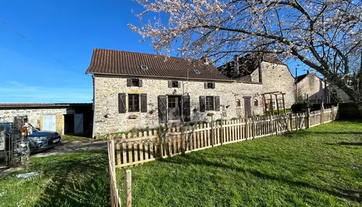 Dpt Dordogne (24), à vendre GENIS maison P3 de 115,63 m² - Terrain de 770,00 m²