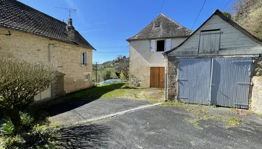 Dpt Corrèze (19), à vendre SAINT ROBERT ensemble de deux maisons de 185 M² au total sur terrain d
