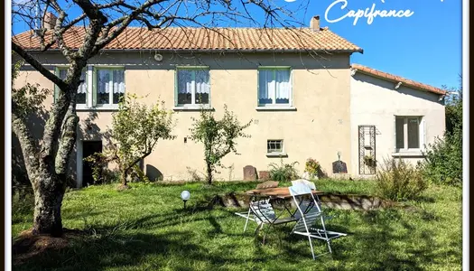 Dpt Deux Sèvres (79), à vendre proche de VASLES maison P6 de 110 m² - Terrain de 490,00 m² 