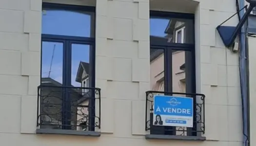 Dpt Aisne (02), à vendre SAINT QUENTIN maison  rénovée P5