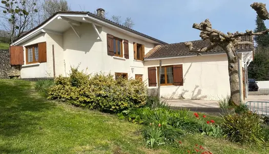 Dpt Gironde (33), à vendre proche de SAINT MAGNE DE CASTILLON maison P5 de 91 m² - Terrain de 2 
