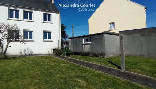Dpt Finistère (29), Rosporden, à vendre  maison 3 chambes  - Terrain de 537 - Garage et jardin - 