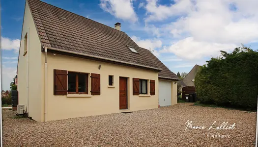 Dpt Loiret (45), à vendre proche PUISEAUX, maison 4p de 98 m²  - Plain pied - 3 chambres - Garage 