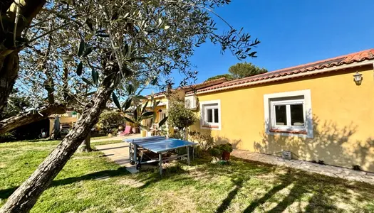 À vendre ROQUEBRUNE SUR ARGENS maison vue sur le rocher avec 4 chambres - Terrain de 950,00 m² 