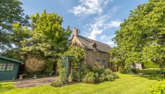 Dpt Mayenne (53), à vendre proche de GORRON maison 4 chambres sur terrain de 1200 m2 