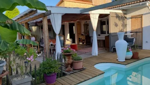 Dpt Gironde (33), à vendre ARES maison individuelle T4 de 66m2 avec piscine 