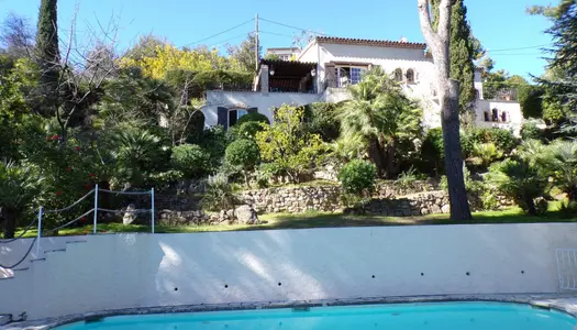 SUPER CANNES VILLA T5 200M2 VUE MER TERRAIN 2644M2 PISCINE 