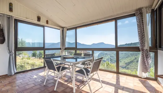 Charmante maison avec vue panoramique de 4 pièces  