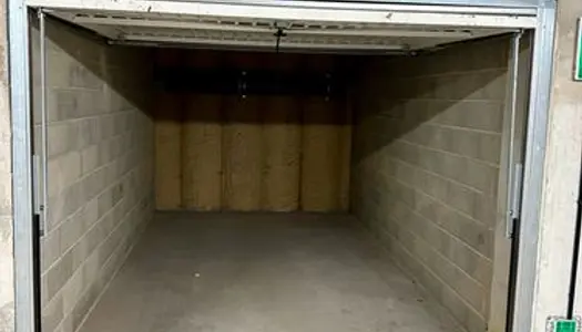 Garage 12,5m2 Plaisance du Touch 