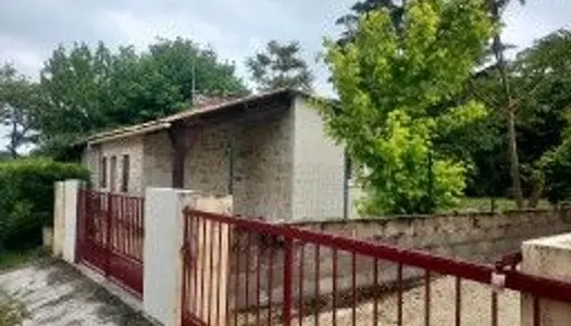 Vends jolie petite maison 