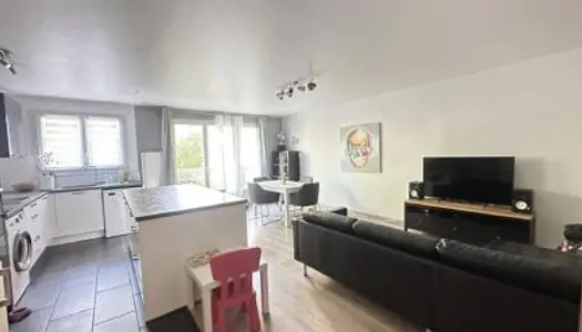 Appartement 3 pièces 69 m² 