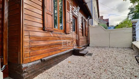 Charmante Maison sur les Bords de la Seine à l'Île Saint-Denis - 3 Pièces, 3 Salles d'Eau' 