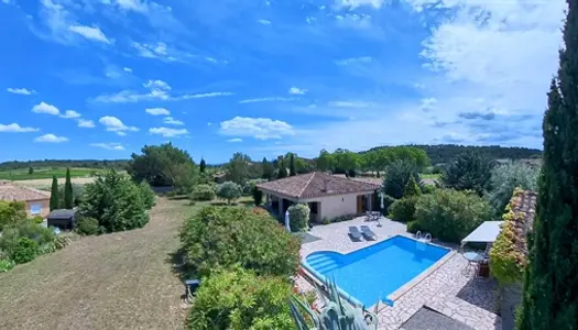 À vendre 379 000 € - Belle villa indépendante (88 m²) avec vue imprenable, 3 chambres, 2 s 