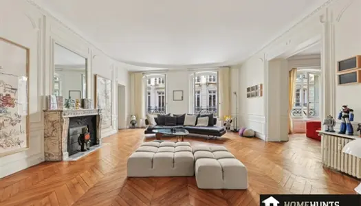 Paris 16 - Place des Etats-Unis - Appartement familial - 243 m2 - 4 chambres - Triple expo 