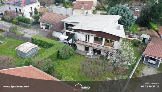 Maison 6 pièces 210 m²