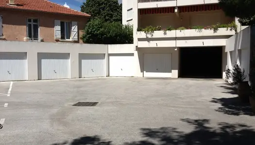Parking - Garage Location La Valette-du-Var   96€