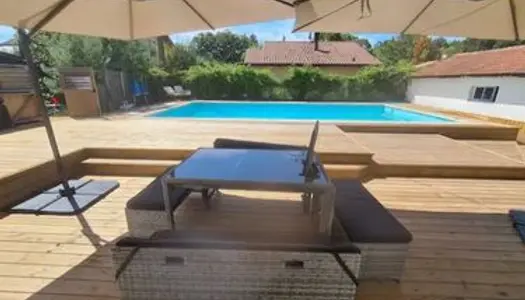 Maison avec Piscine à louer de septembre à juin 