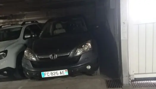 Parking sous terrain 
