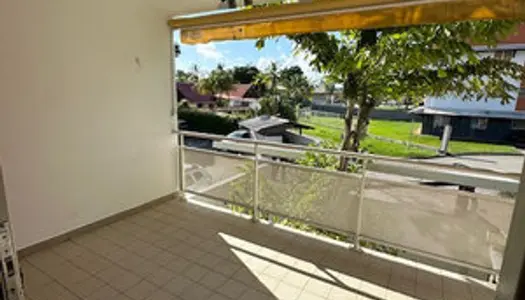 Kourou : grand appartement avec terrasse en vente 