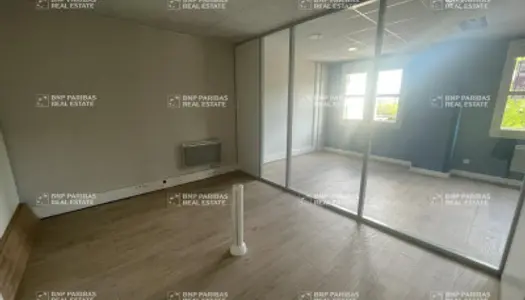 Bureaux 111 m² 