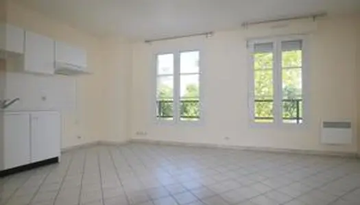 Location ETRECHY, Appartement F2 34 m² 