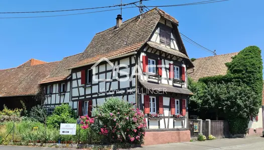 Authentique maison Alsacienne de 4 pièces avec grange et dépendance sur 4,06 ares de terrain 
