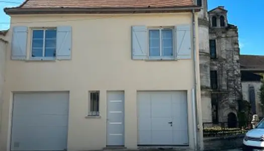 Location meublée maison de ville Châtillon sur Seine 