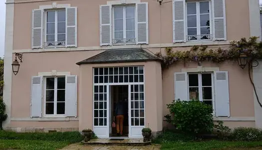 Maison 6 pièces 232 m² 