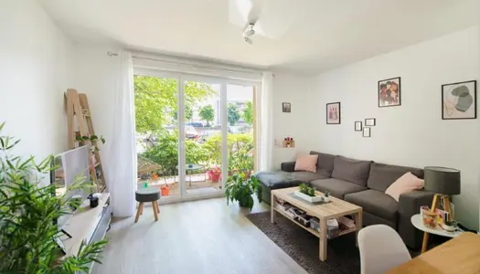 Vente Appartement 41 m² à St Jean de la Ruelle 129 000 €