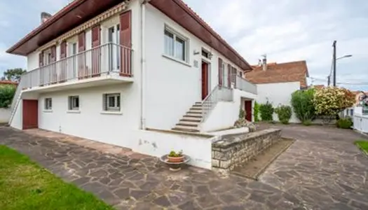 Vends grande maison à rénover - Biarritz - 4 chambres · 272m² 