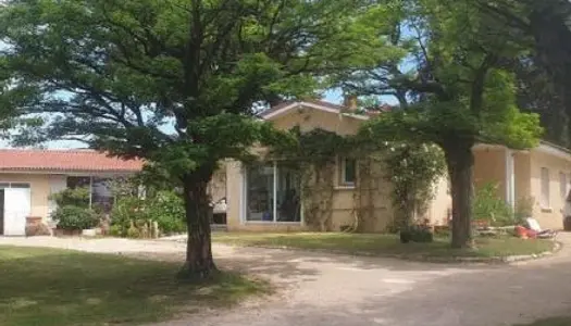 Villa 8 pièces 150 m²