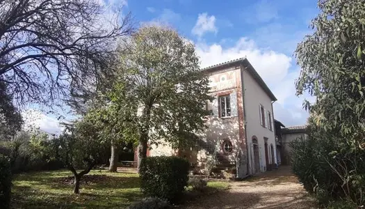 Maison 7 pièces 238 m² 