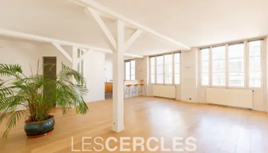 Loft 3 pièces de 100 m² 